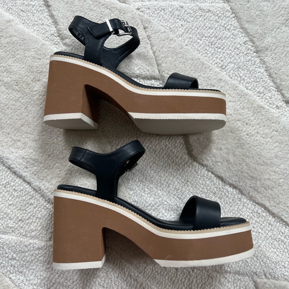 Dolce Vita Nelson Black and Brown Platform Sandals - Picture 9 of 11
